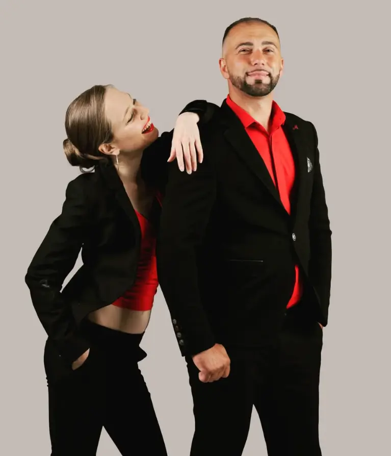 TONY Y ANNE