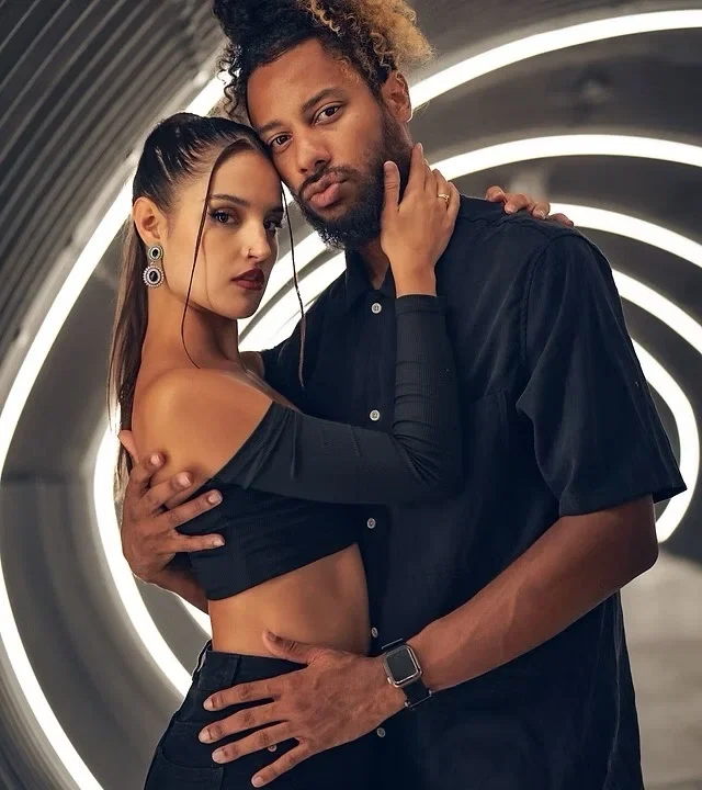 Akram y Sara